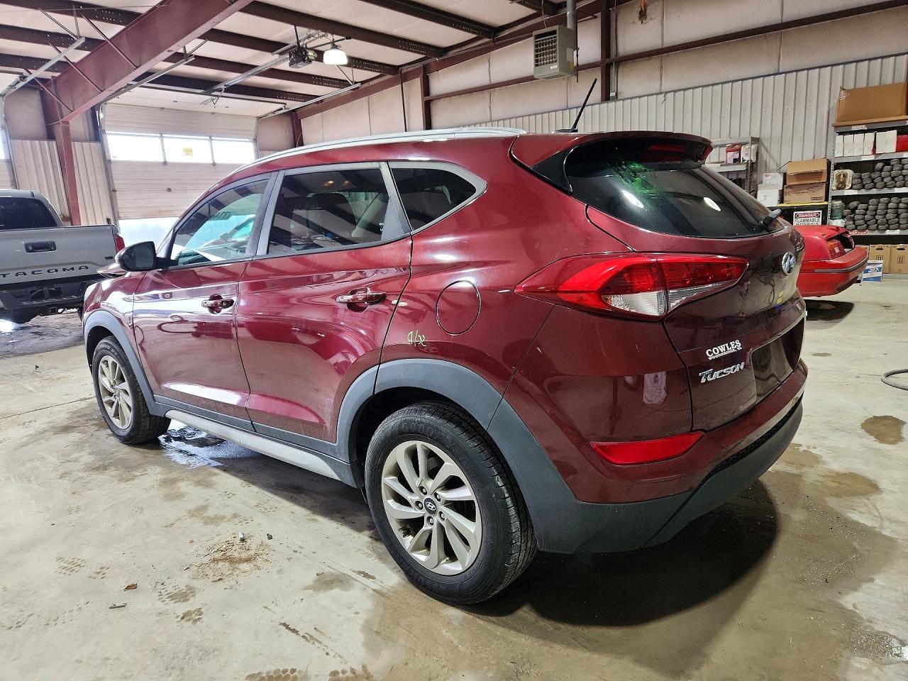 2017 Hyundai Tucson Limited - Image 2