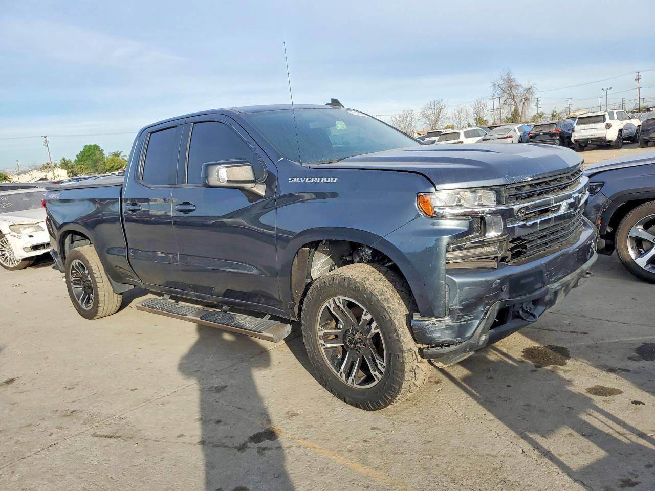 2021 Chevrolet Silverado K1500 Rst - Фото 4