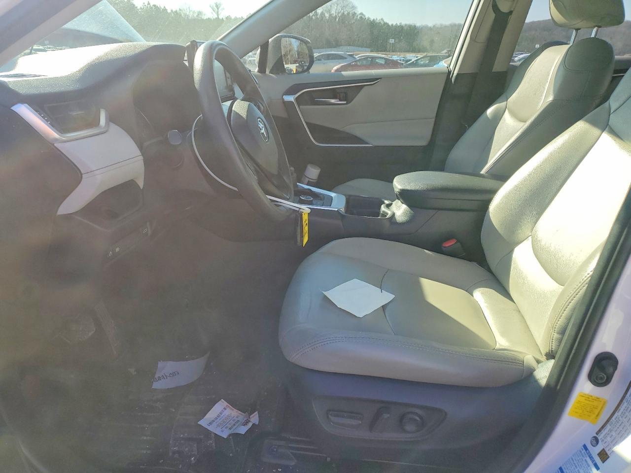 2019 Toyota Rav4 Xle - Image 7