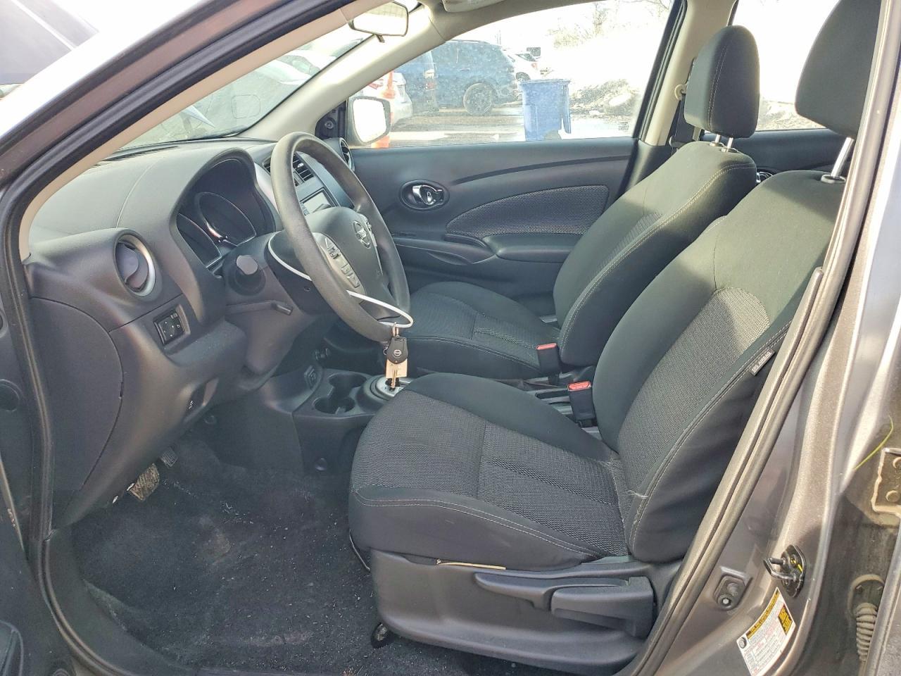 2019 Nissan Versa S - Фото 7