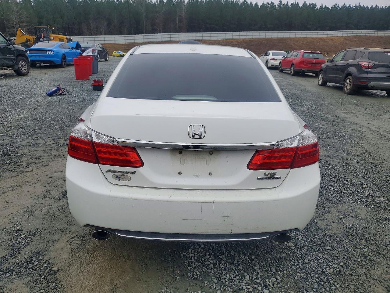 2015 Honda Accord Touring - Фото 6