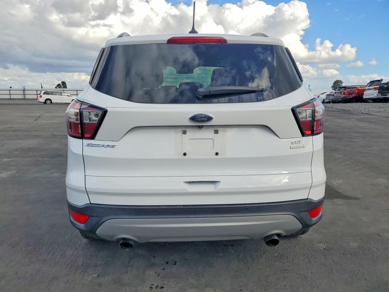 2018 Ford Escape Sel - Image 6