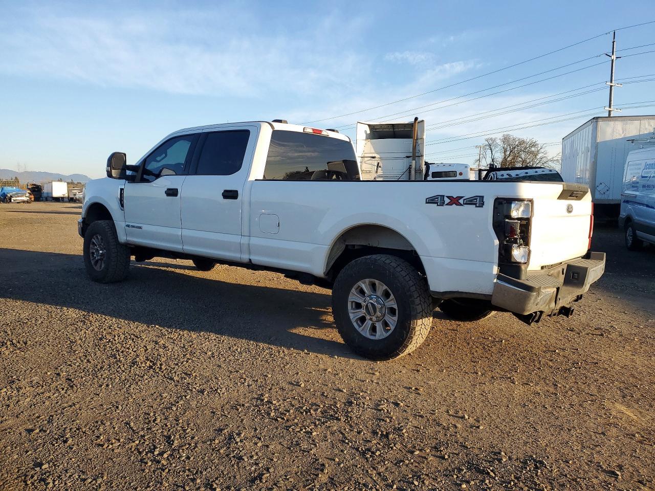 2021 Ford F250 Super Duty - Фото 2