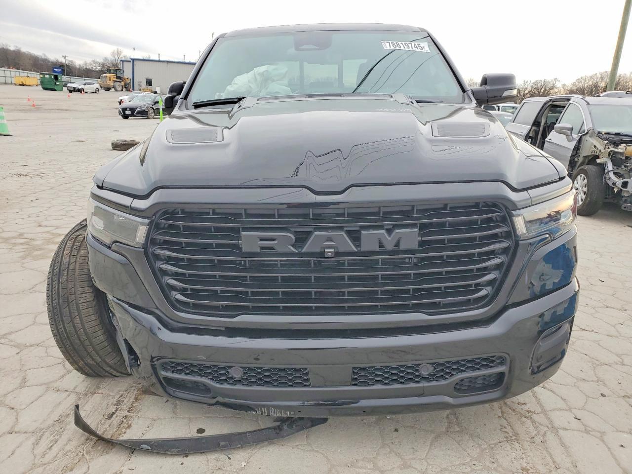 2025 Ram 1500 Laramie - Image 5