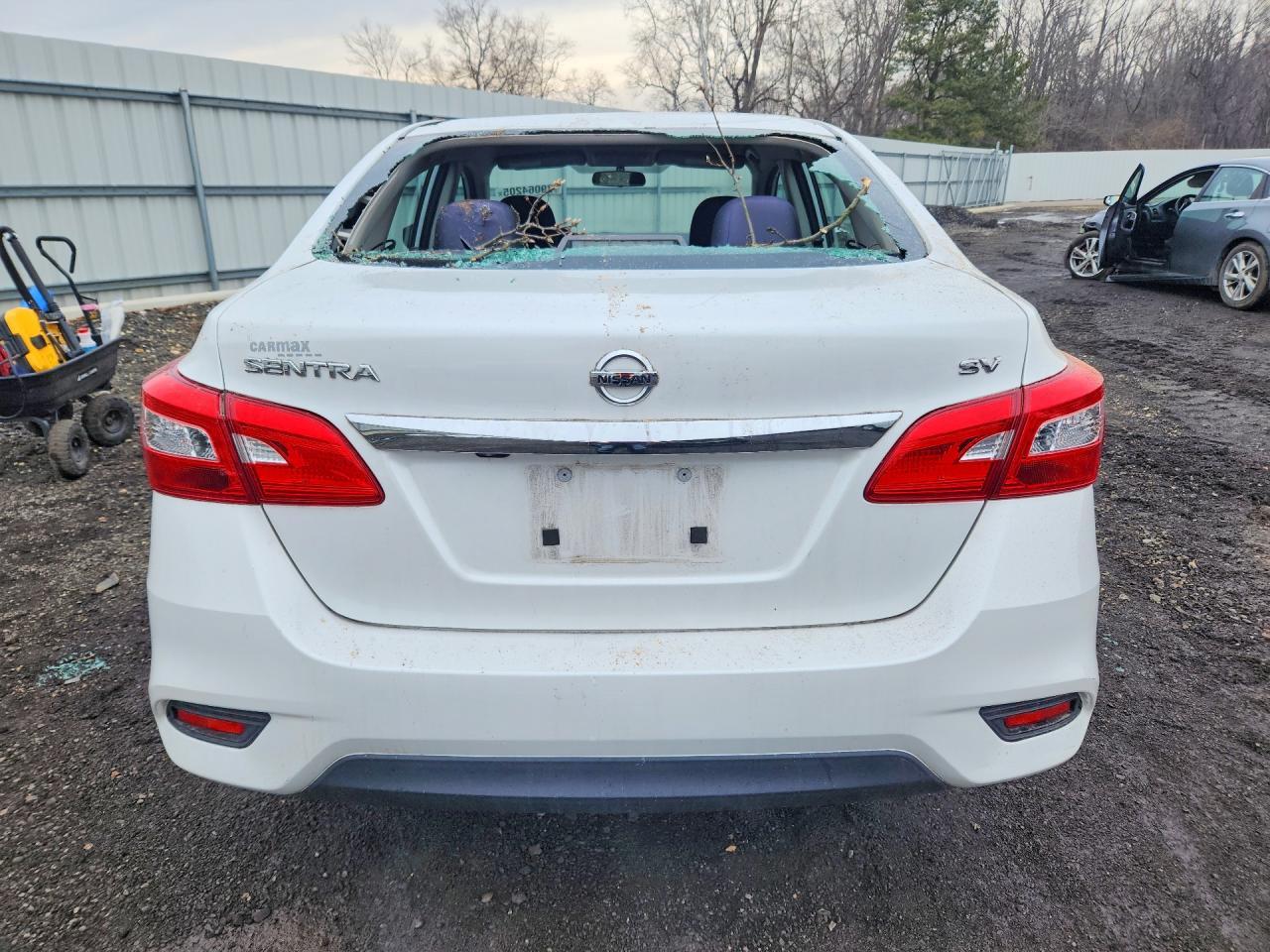 2018 Nissan Sentra Sv - Фото 6