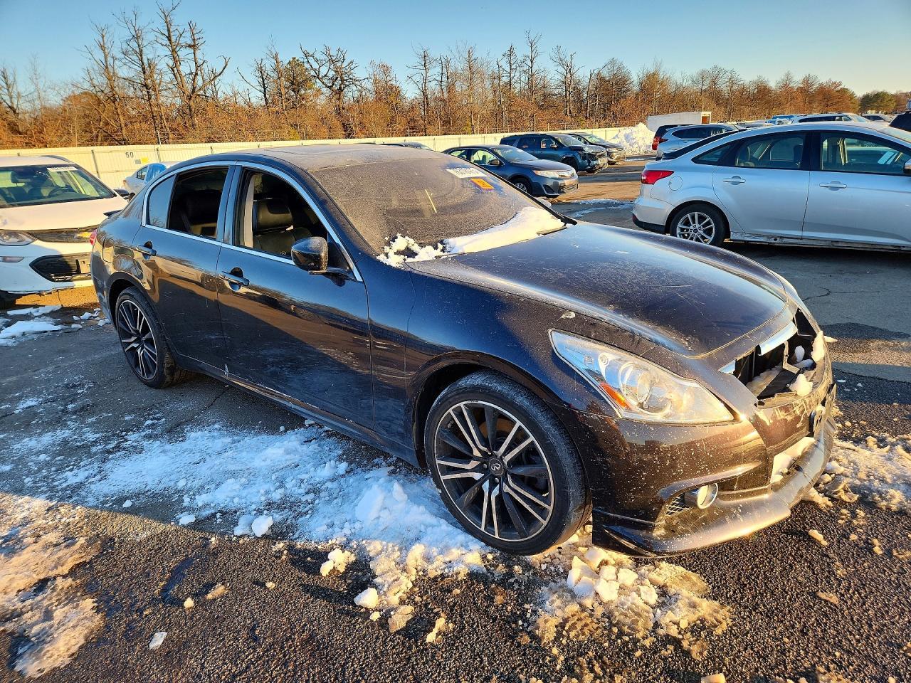 2011 Infiniti G37 - Image 4