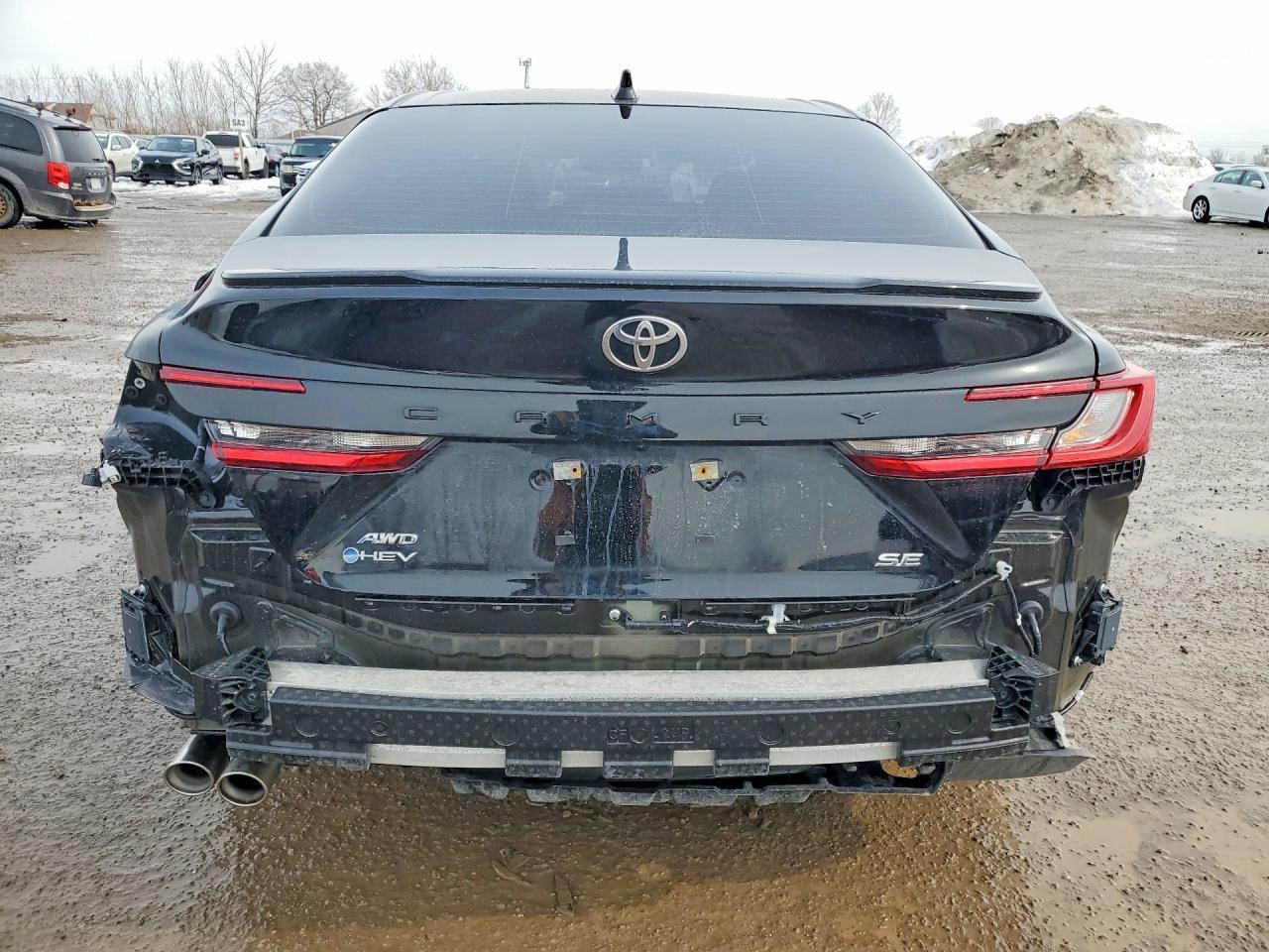 2026 Toyota Camry Night Shade - Фото 6