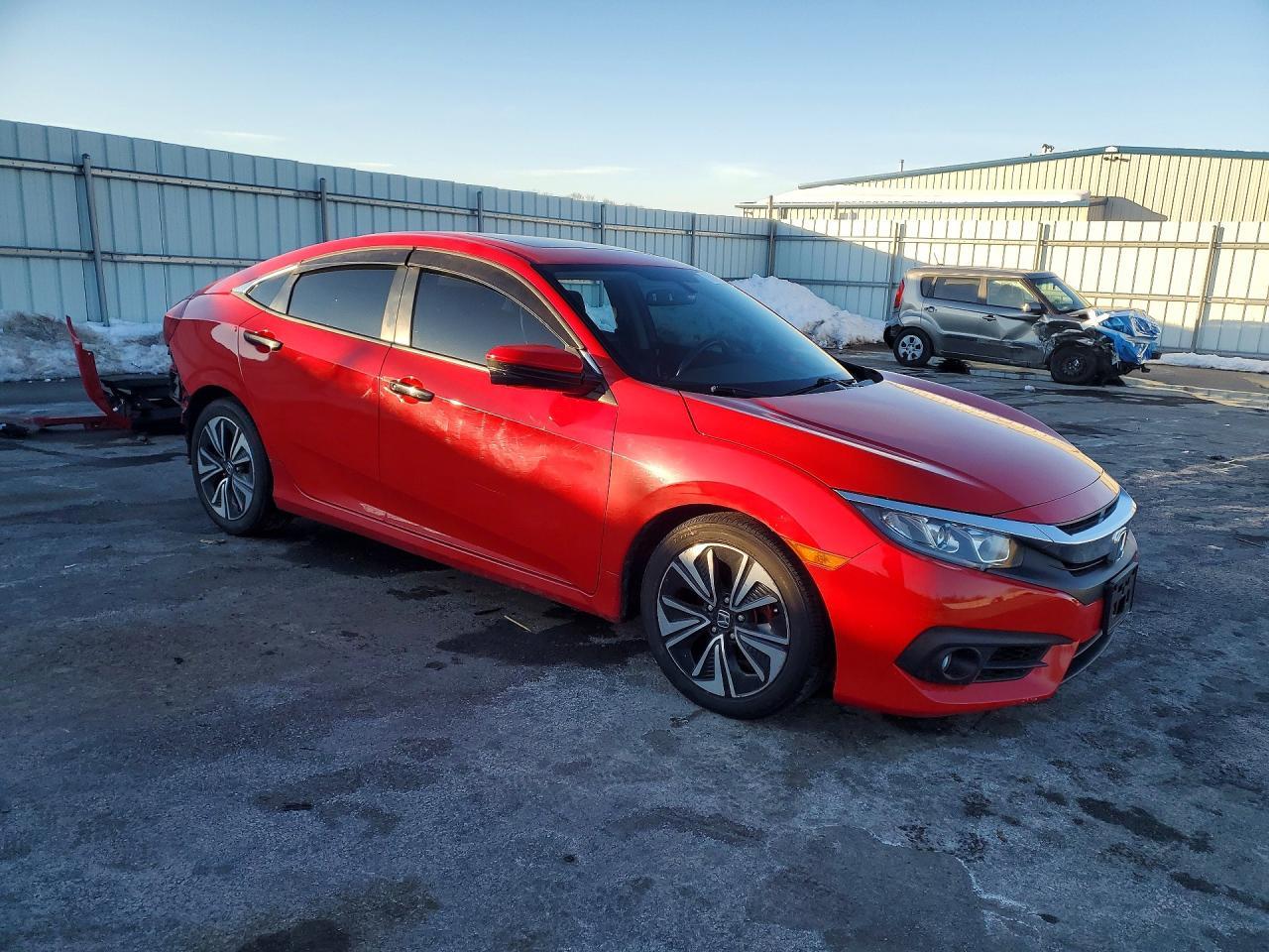 2018 Honda Civic Ex - Image 4