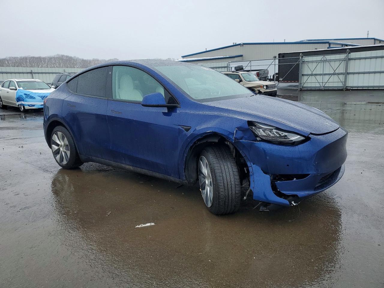 2020 Tesla Model Y - Фото 4