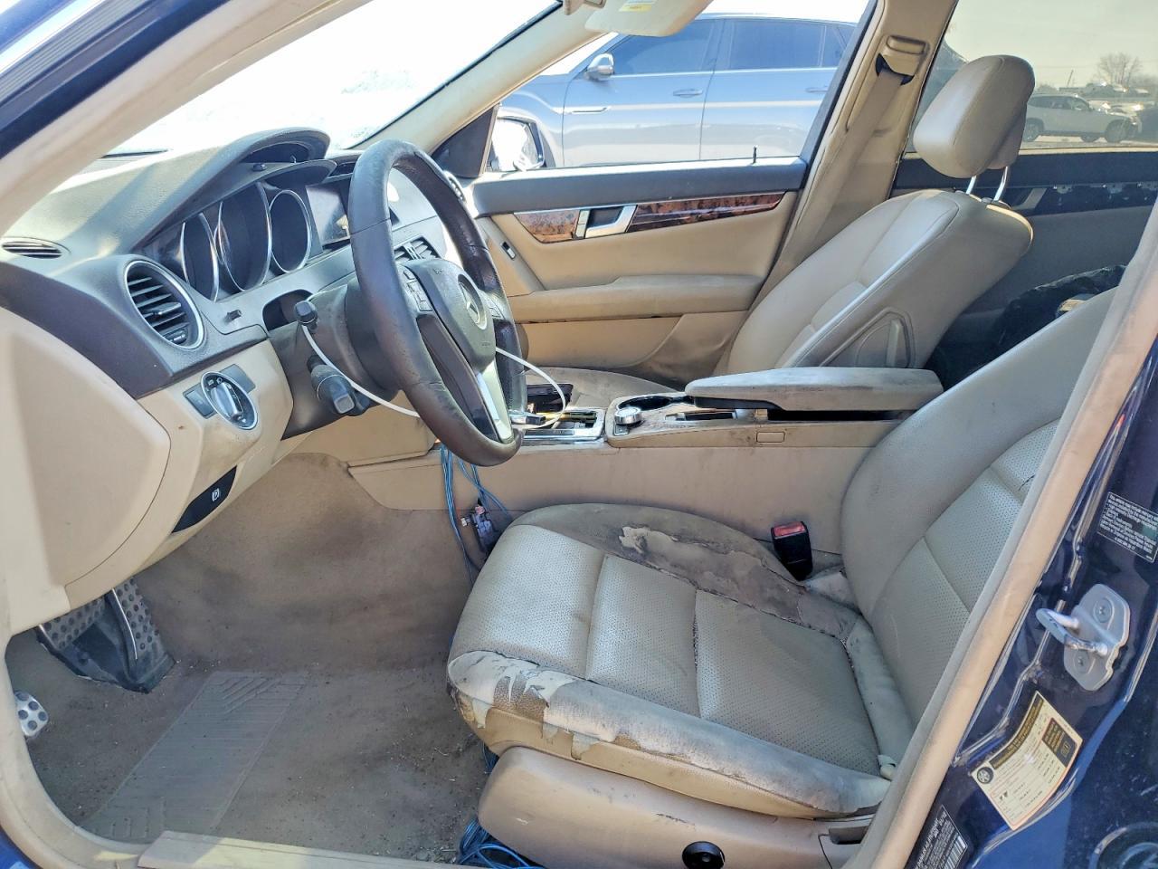 2012 Mercedes-Benz C 250 - Фото 7