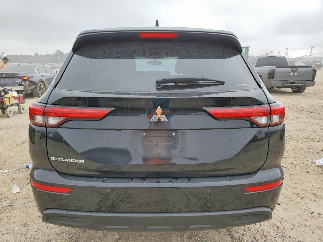 2024 Mitsubishi Outlander Es - Фото 6