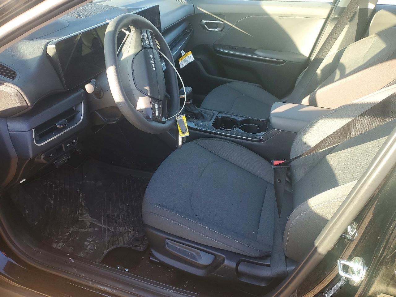 2025 Kia K4 Lx - Фото 7