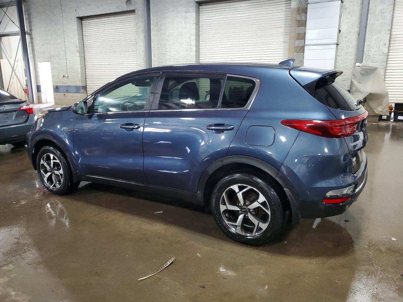2022 Kia Sportage Lx - Фото 2