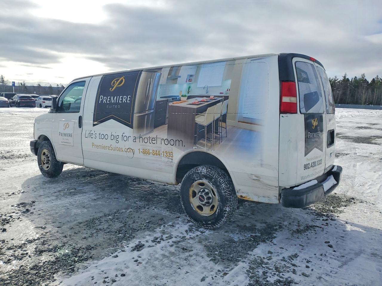 2015 GMC Savana G2500 - Фото 2