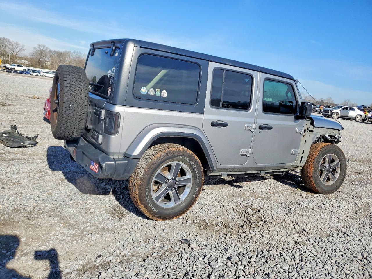 2019 Jeep Wrangler Unlimited Sahara - Image 3