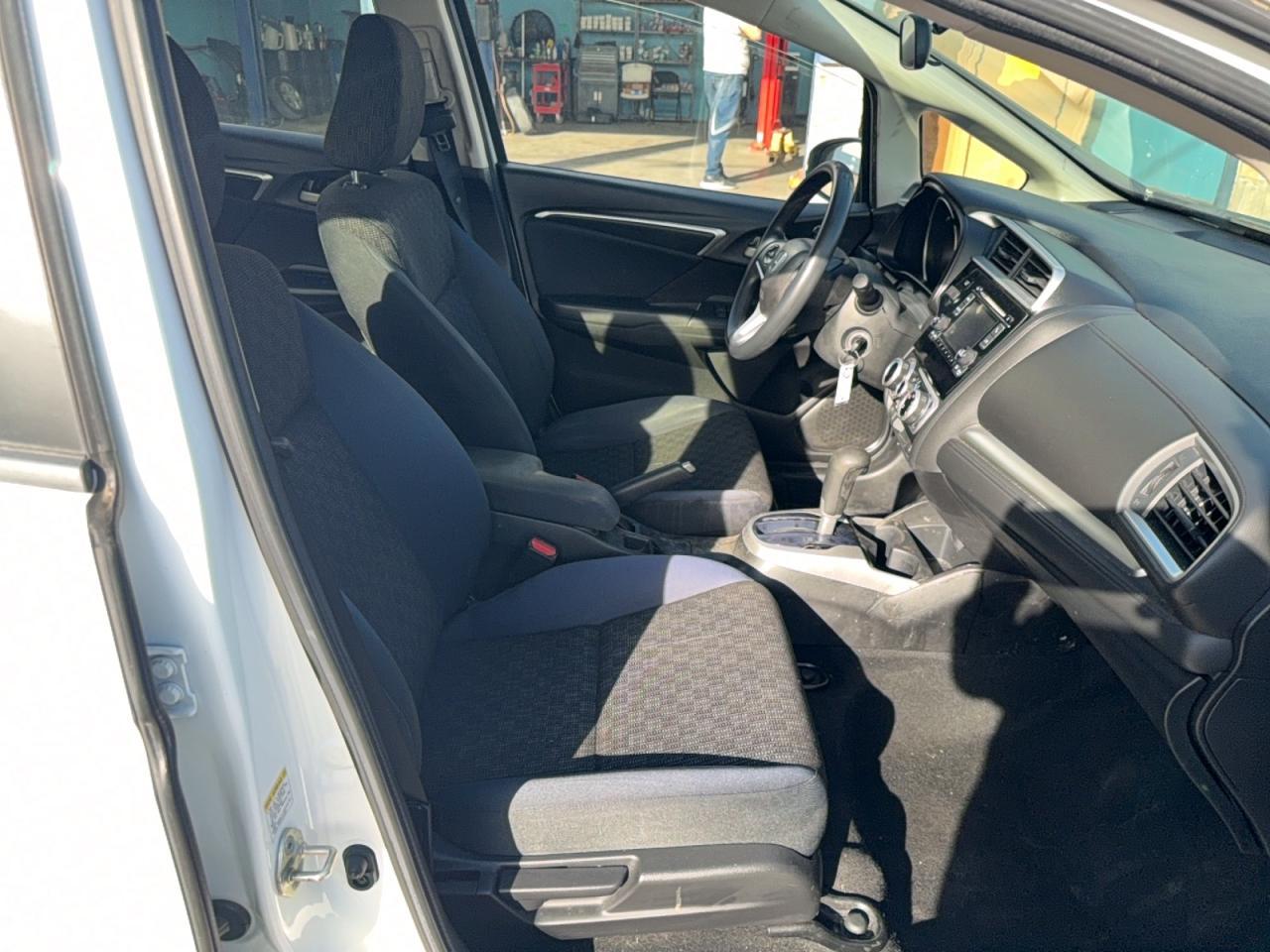 2016 Honda Fit Lx - Фото 5