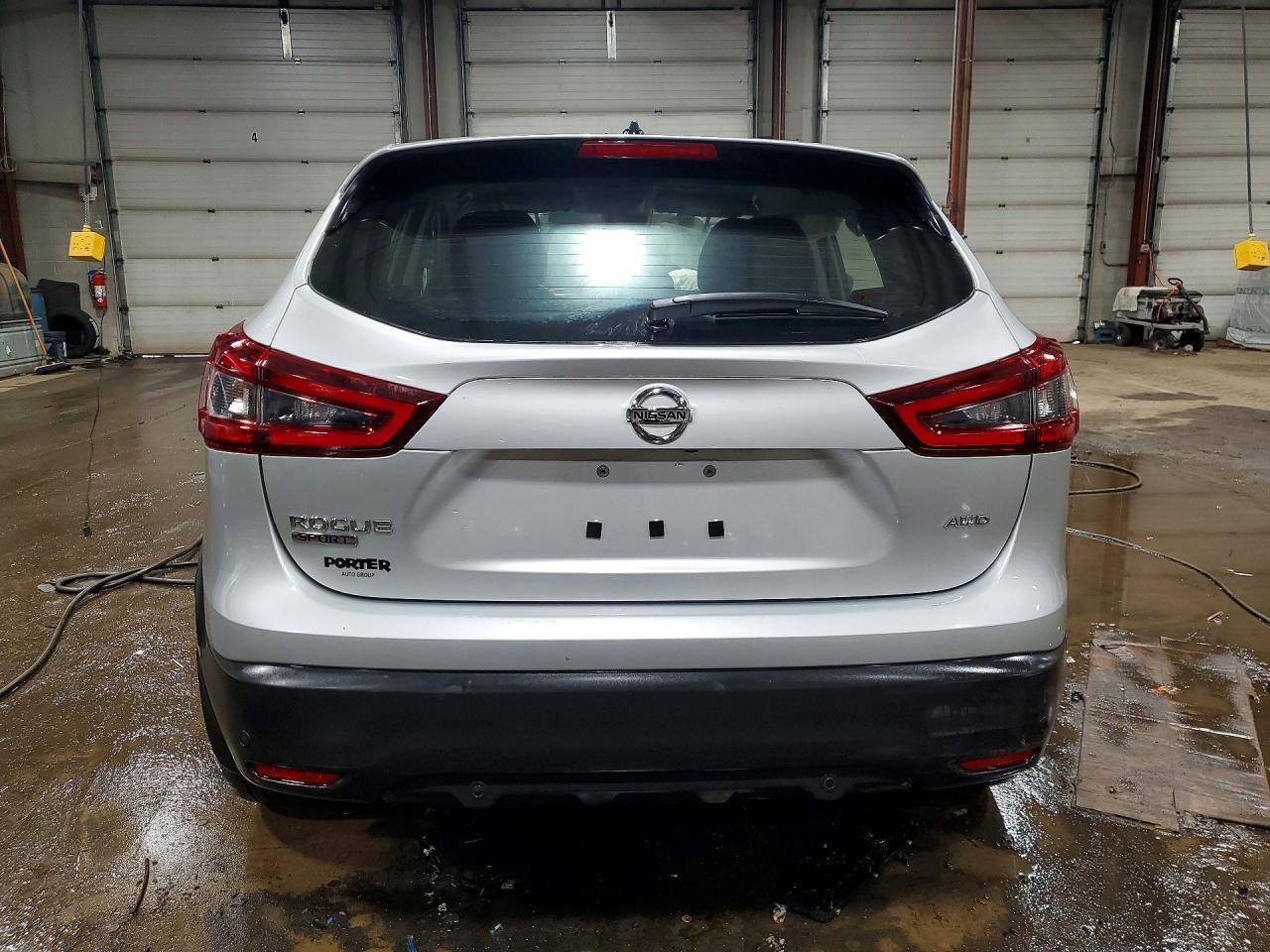 2021 Nissan Rogue Sport S - Фото 6