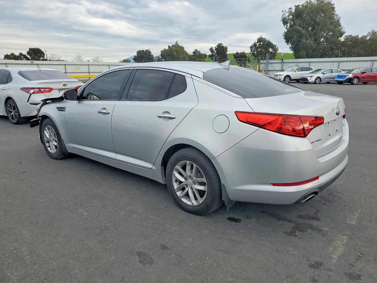 2013 Kia Optima - Фото 2