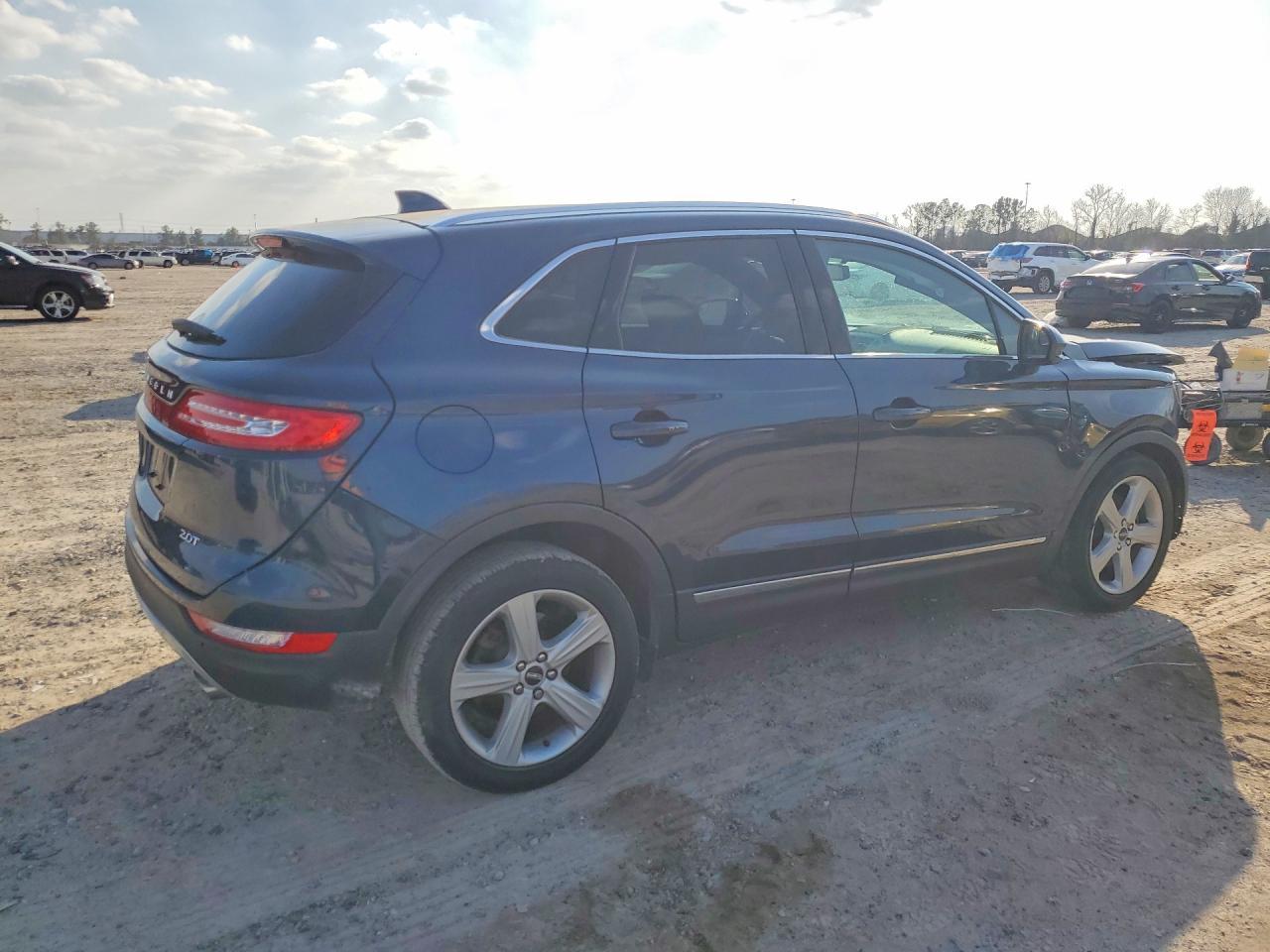 2017 Lincoln Mkc Premiere - Фото 3