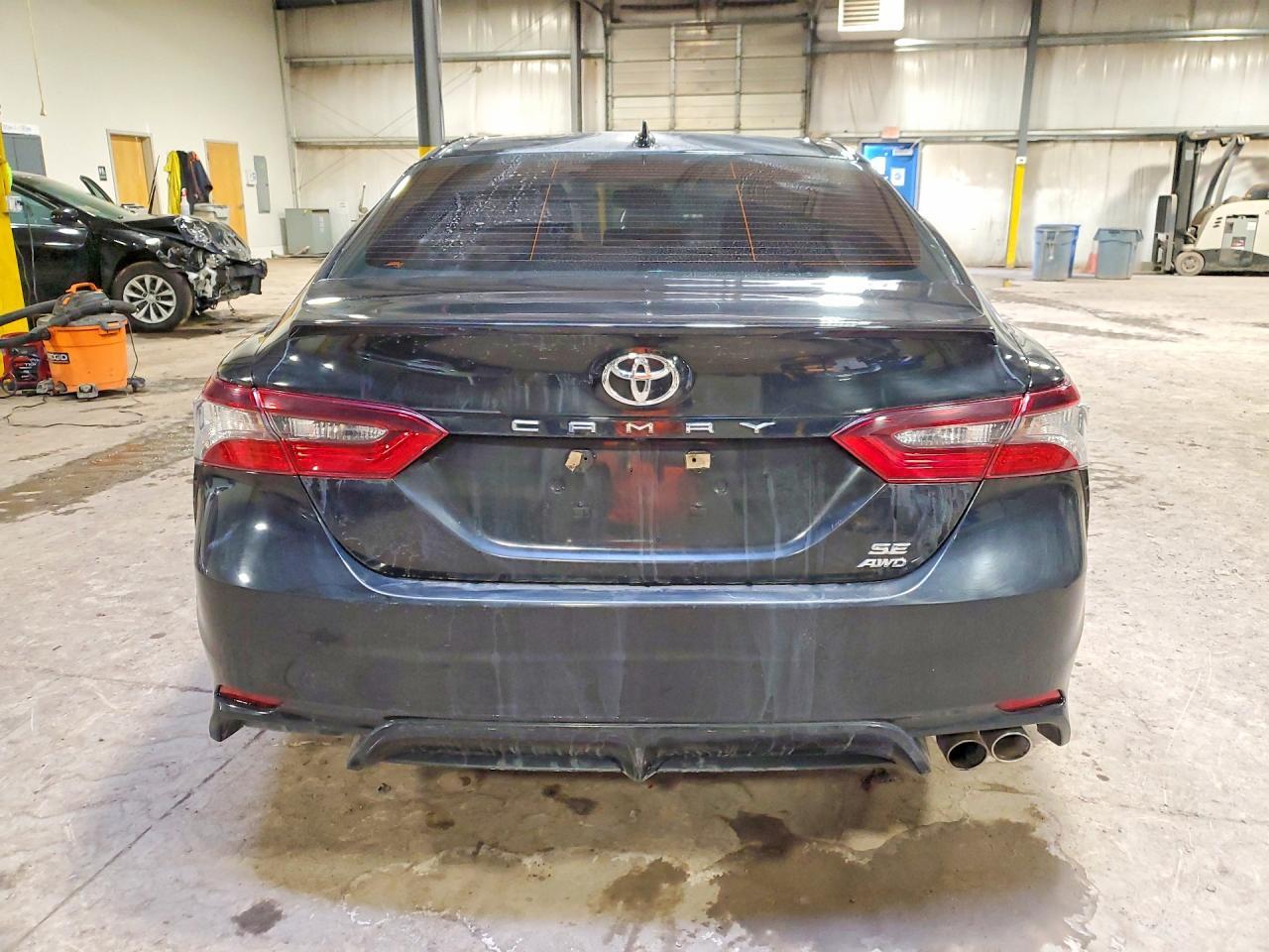 2021 Toyota Camry Se - Image 6