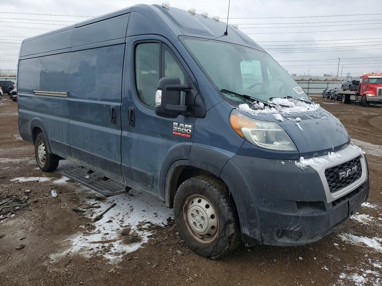 2021 Ram Promaster 3500 Delivery Van - Фото 4