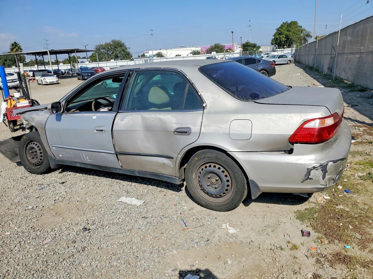 1998 Honda Accord Lx - Фото 2
