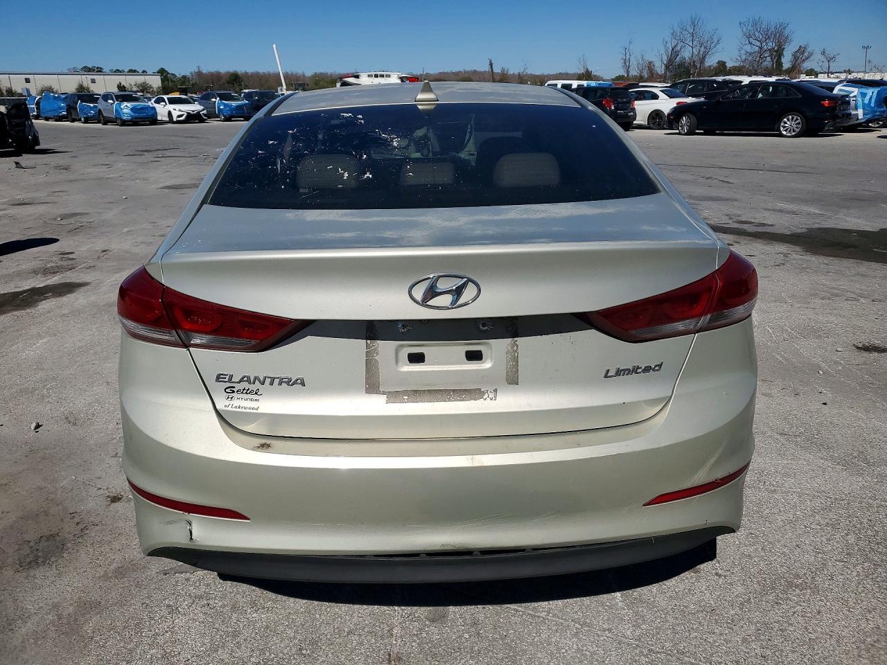 2017 Hyundai Elantra Limited - Фото 6