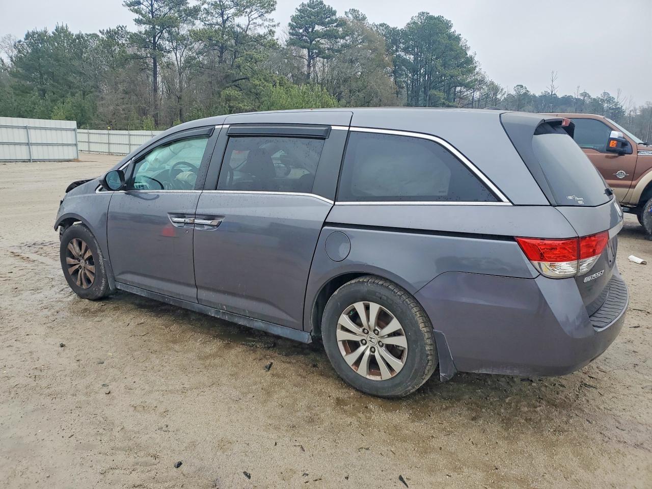 2016 Honda Odyssey Exl - Фото 2