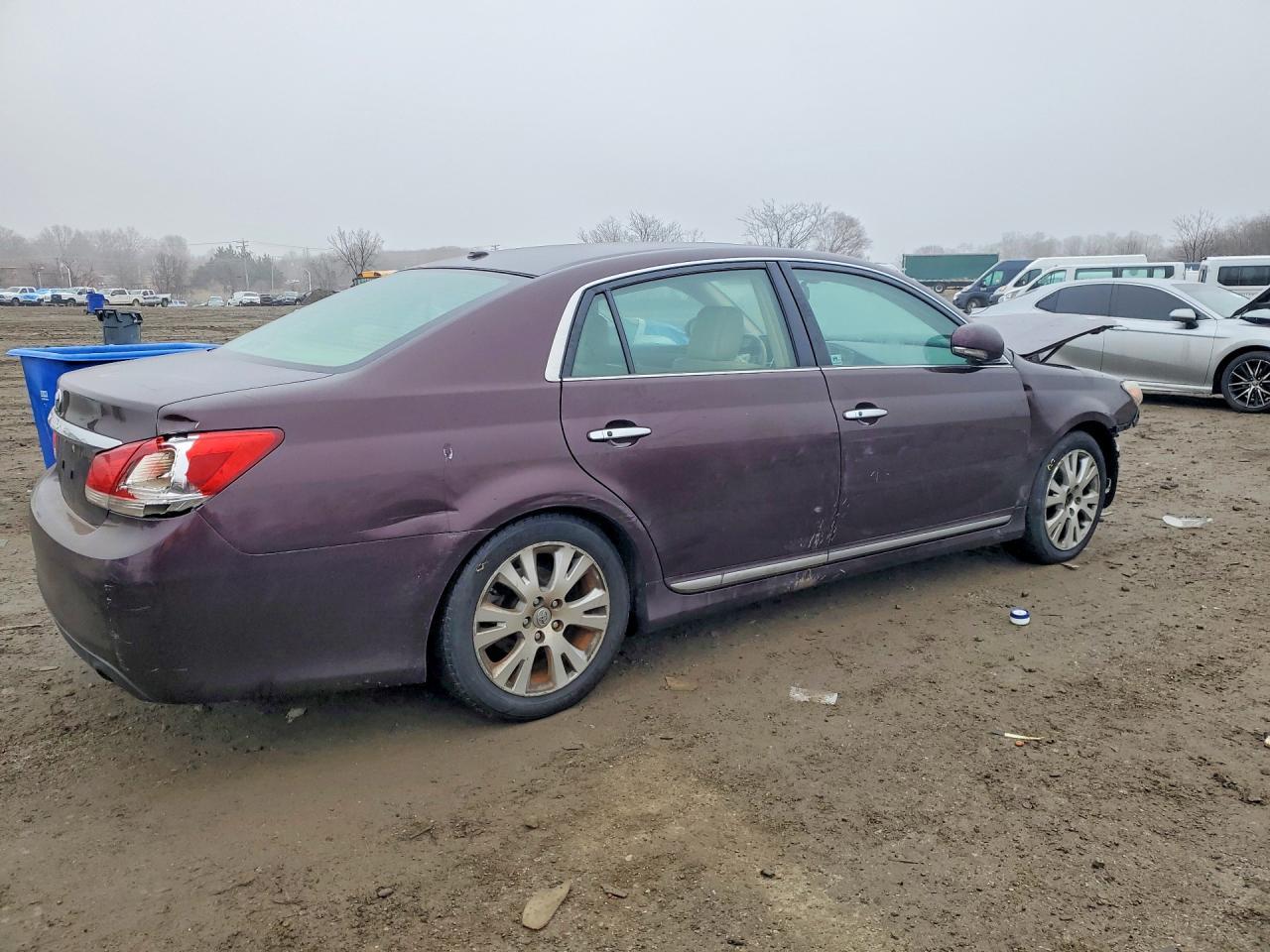 2011 Toyota Avalon Base - Image 3
