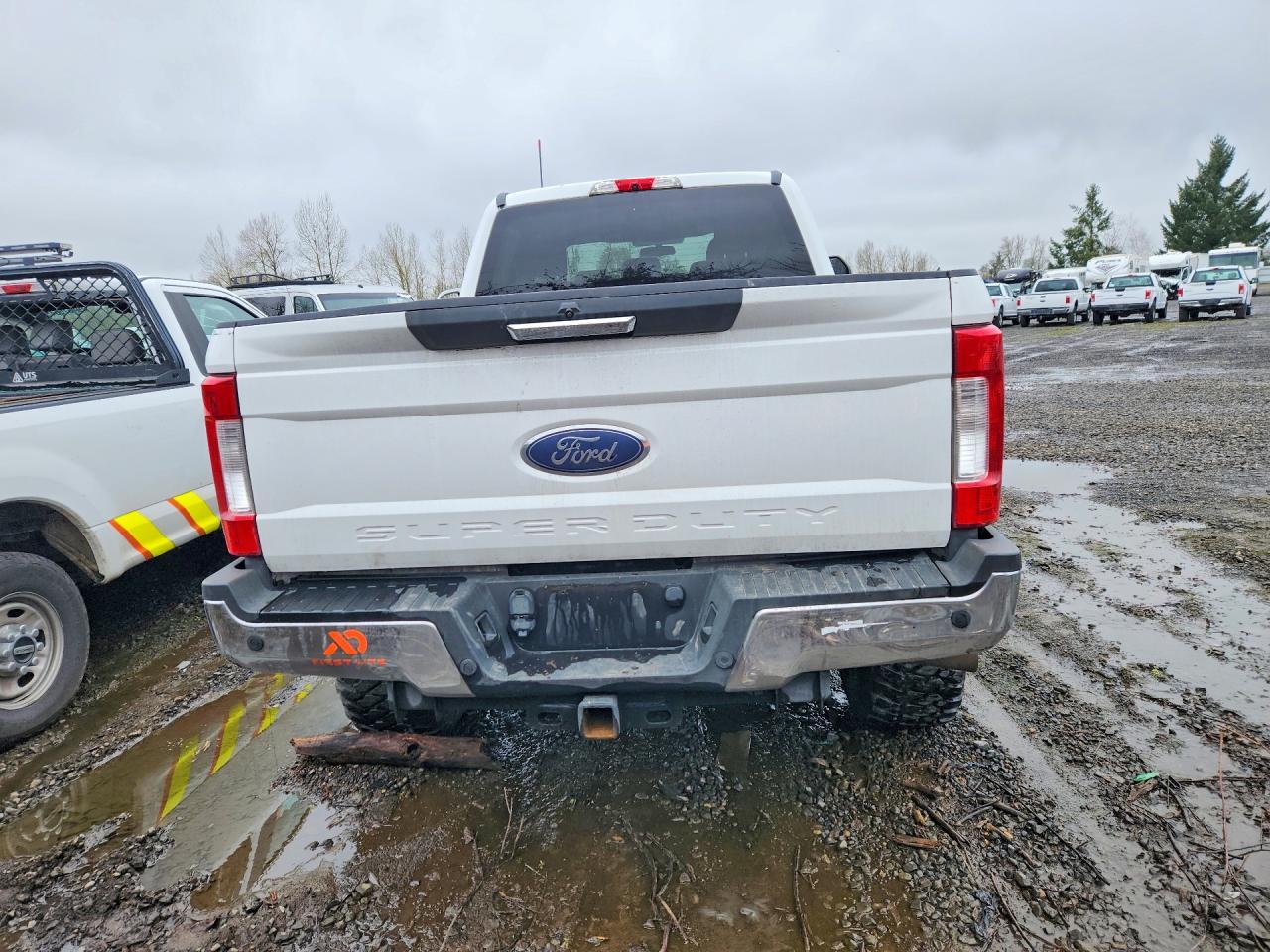 2018 Ford F350 Super Duty - Image 6