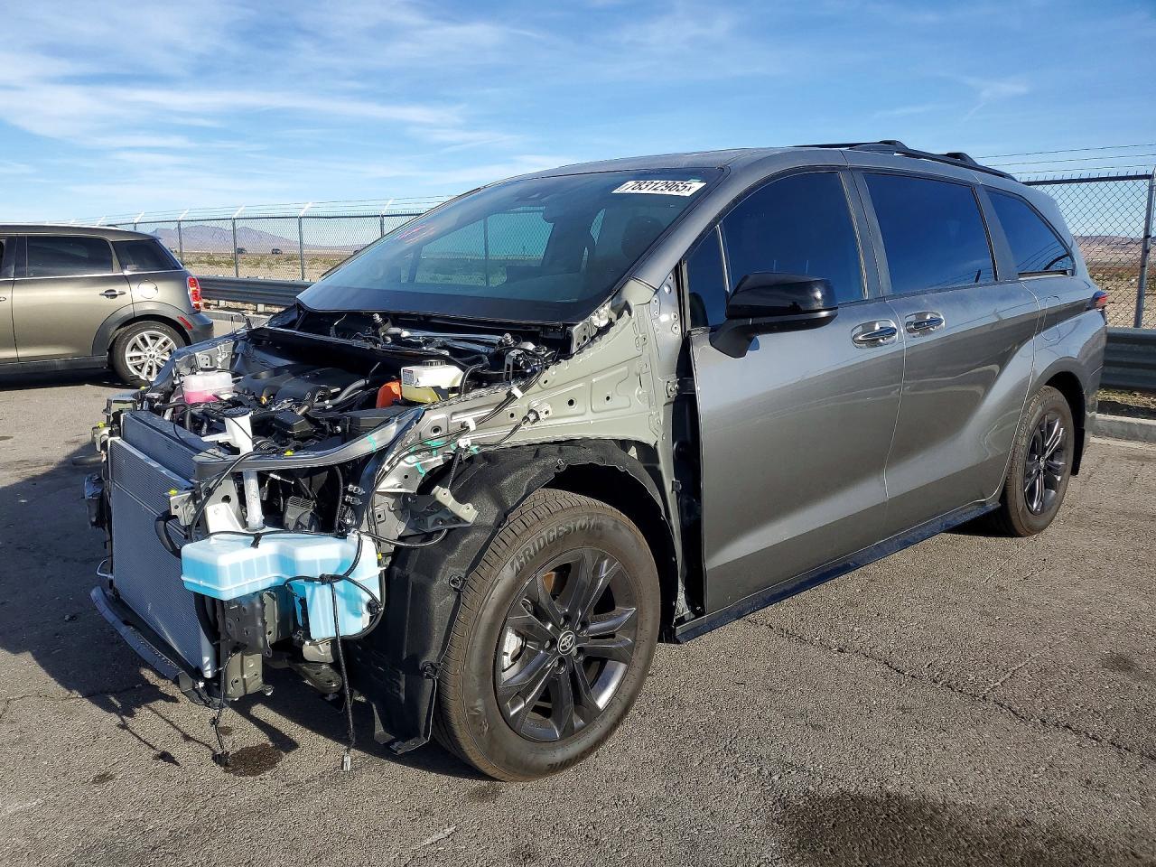 2026 Toyota Sienna Xse