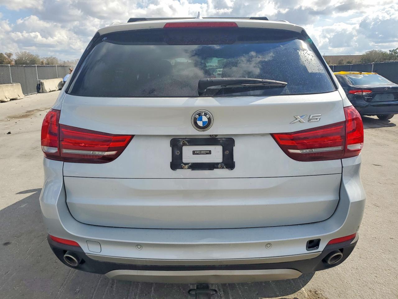 2017 BMW X5 xDrive35D - Image 6