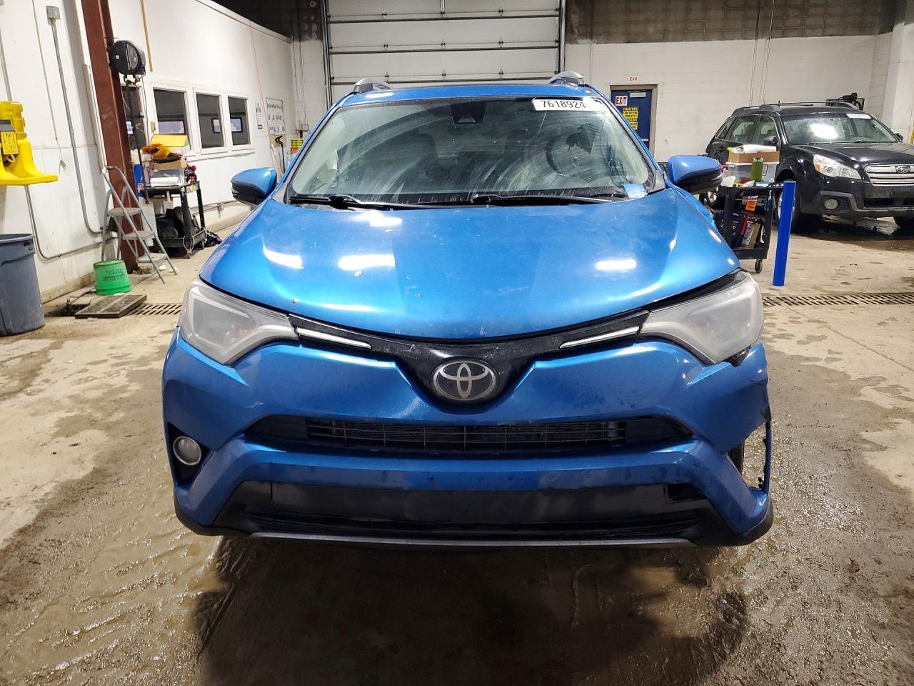 2017 Toyota Rav4 Xle - Фото 5