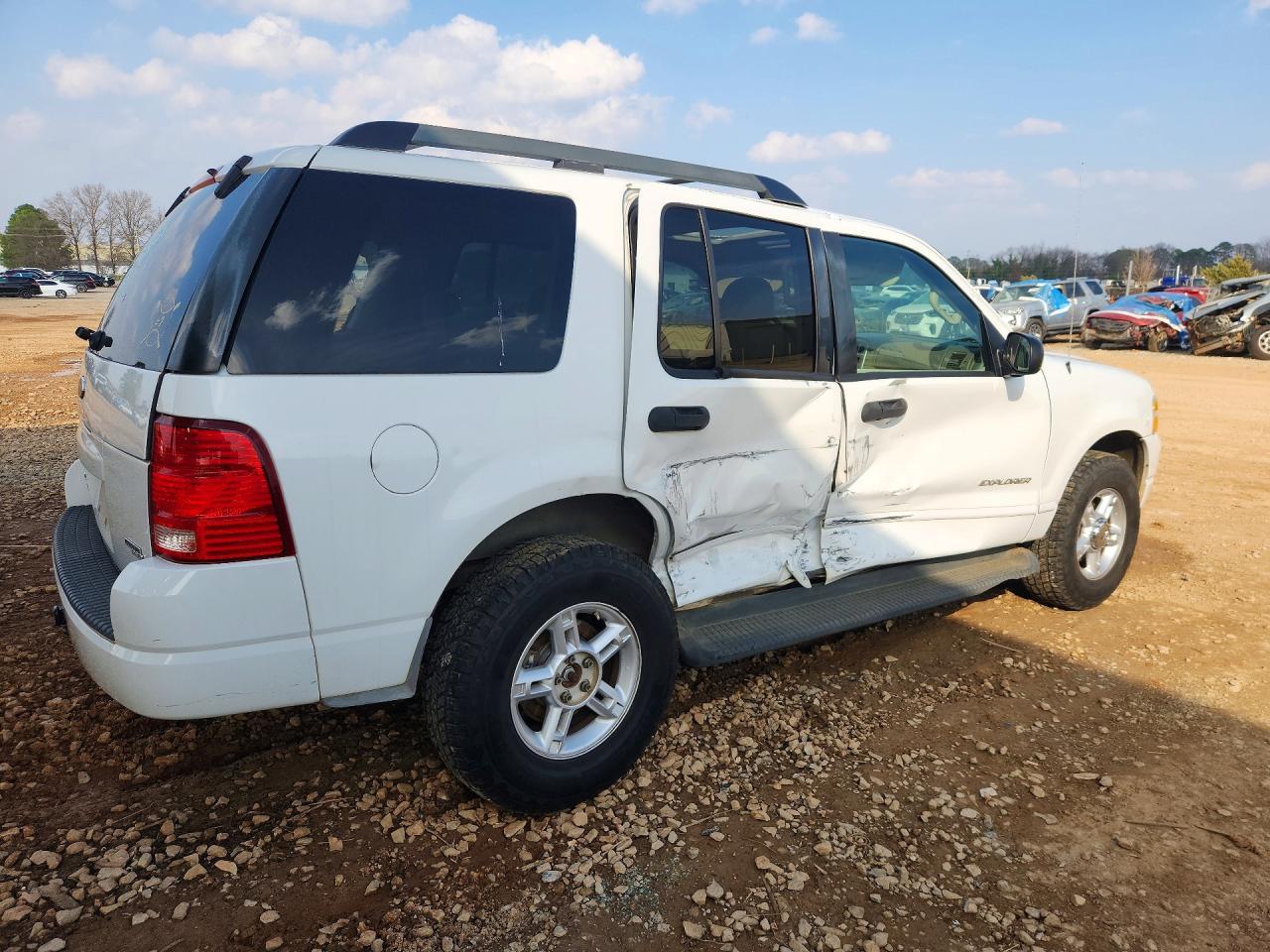 2005 Ford Explorer Xlt - Image 3