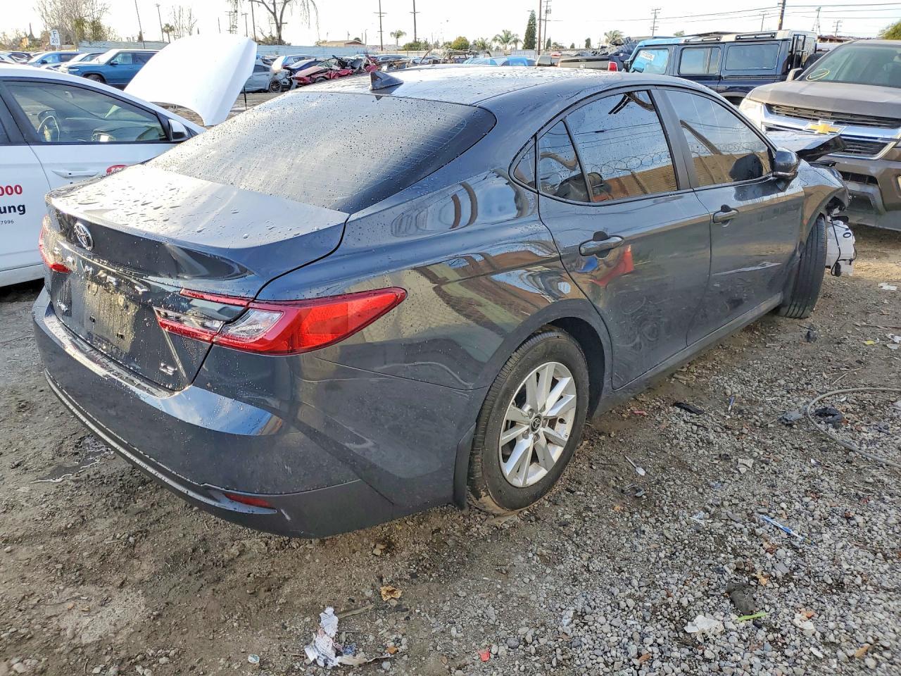 2025 Toyota Camry Xse - Фото 3