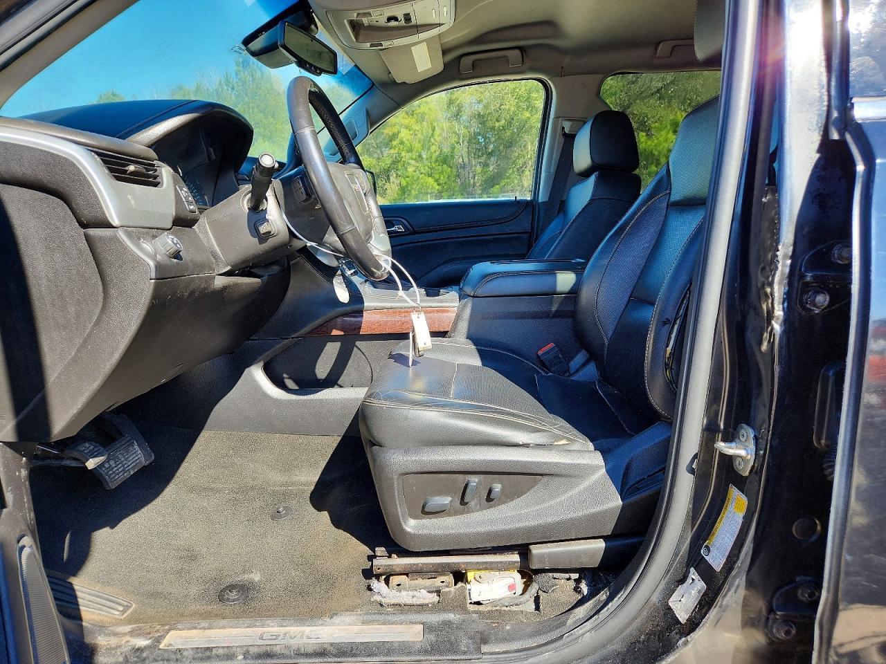 2018 GMC Yukon Xl C1500 Slt - Image 7