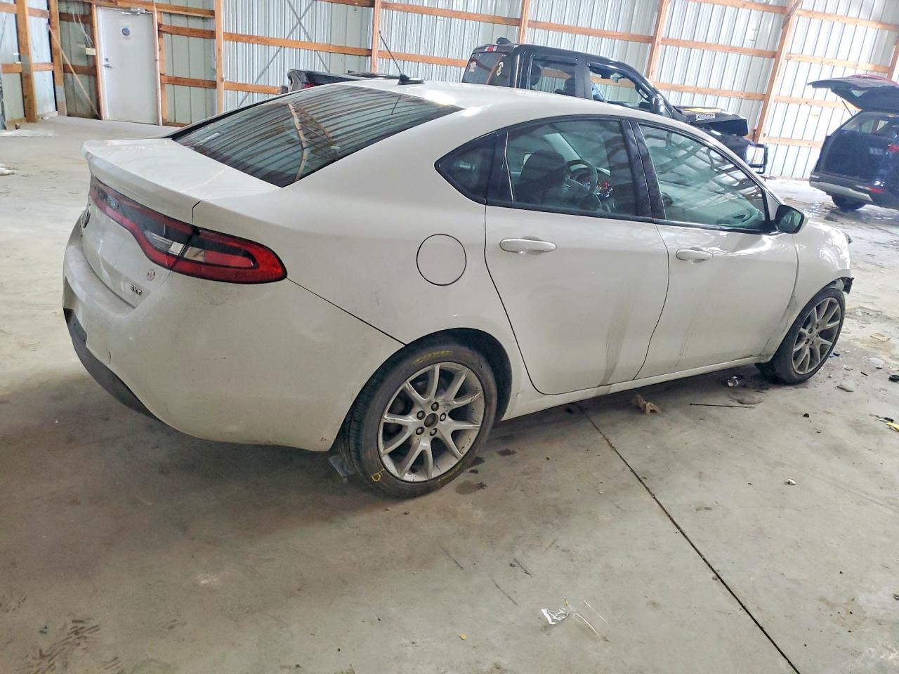2013 Dodge Dart Sxt - Image 3