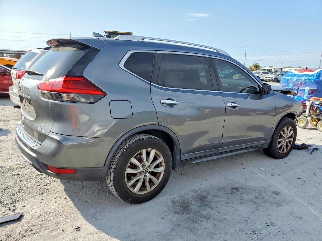 2017 Nissan Rogue Sv - Фото 3