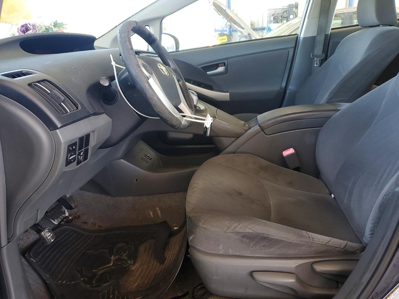 2010 Toyota Prius - Image 7