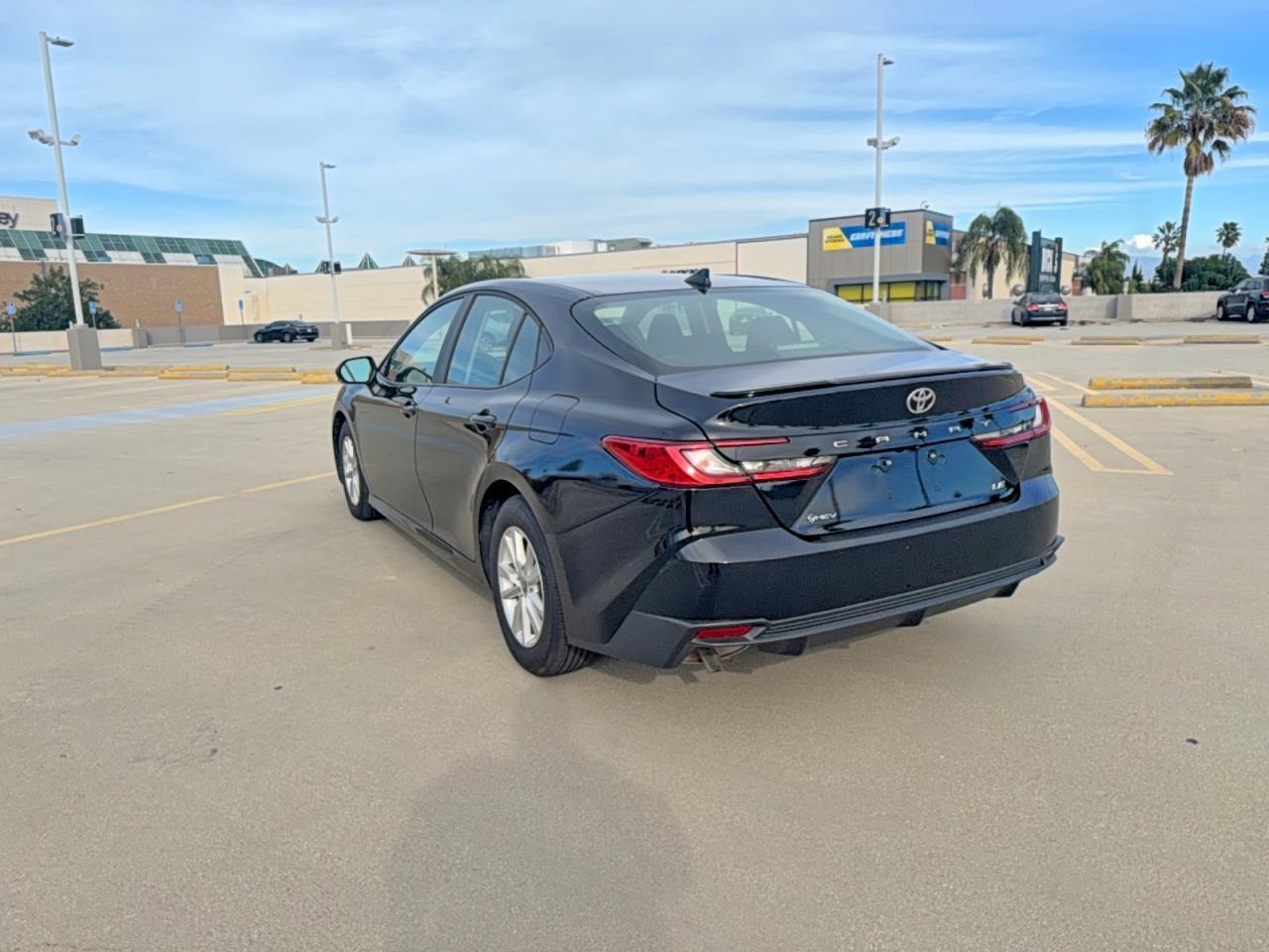 2025 Toyota Camry Xse - Image 3