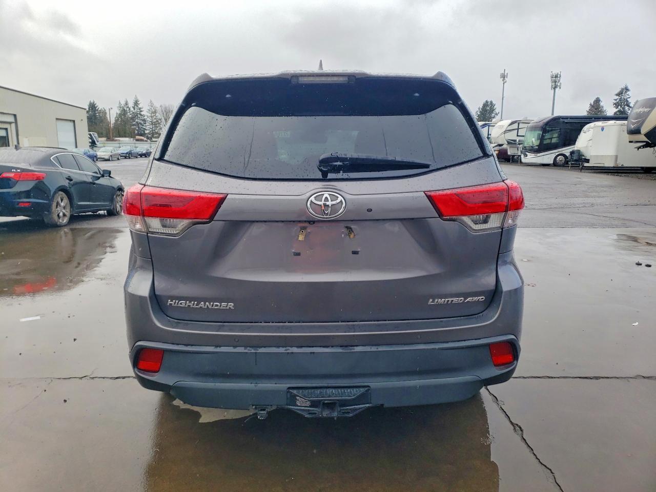 2017 Toyota Highlander Limited - Фото 6