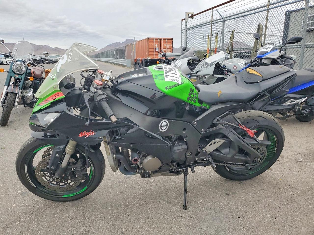 2011 Kawasaki Zx1000 J - Фото 3