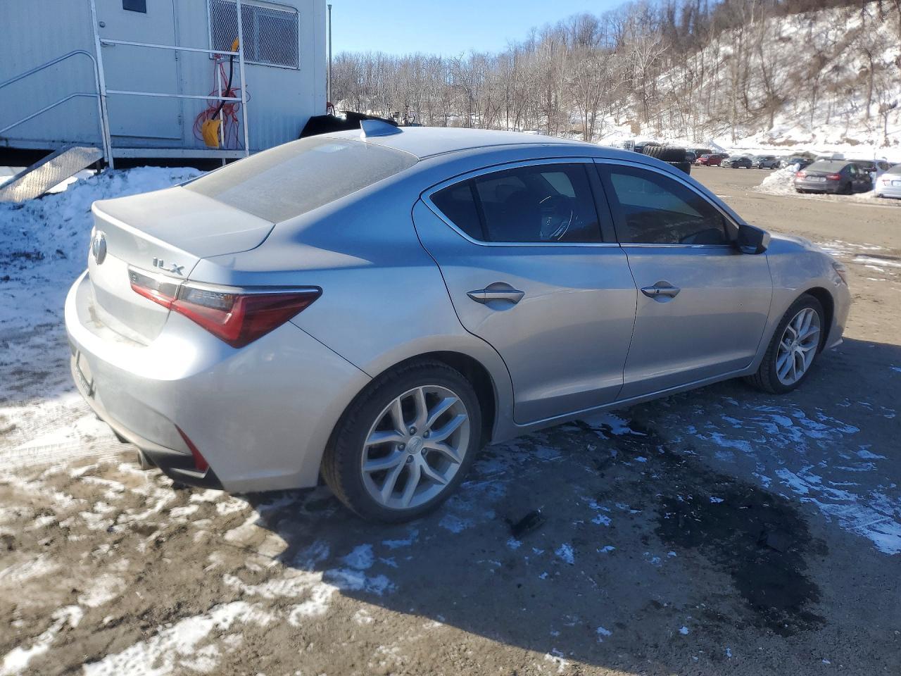 2020 Acura Ilx - Фото 3