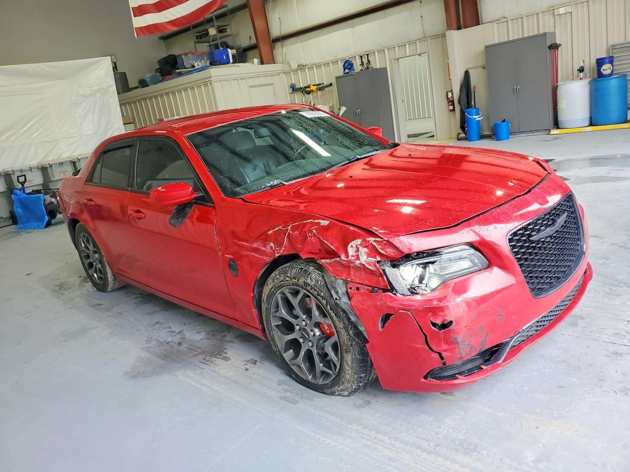 2017 Chrysler 300 S - Фото 4
