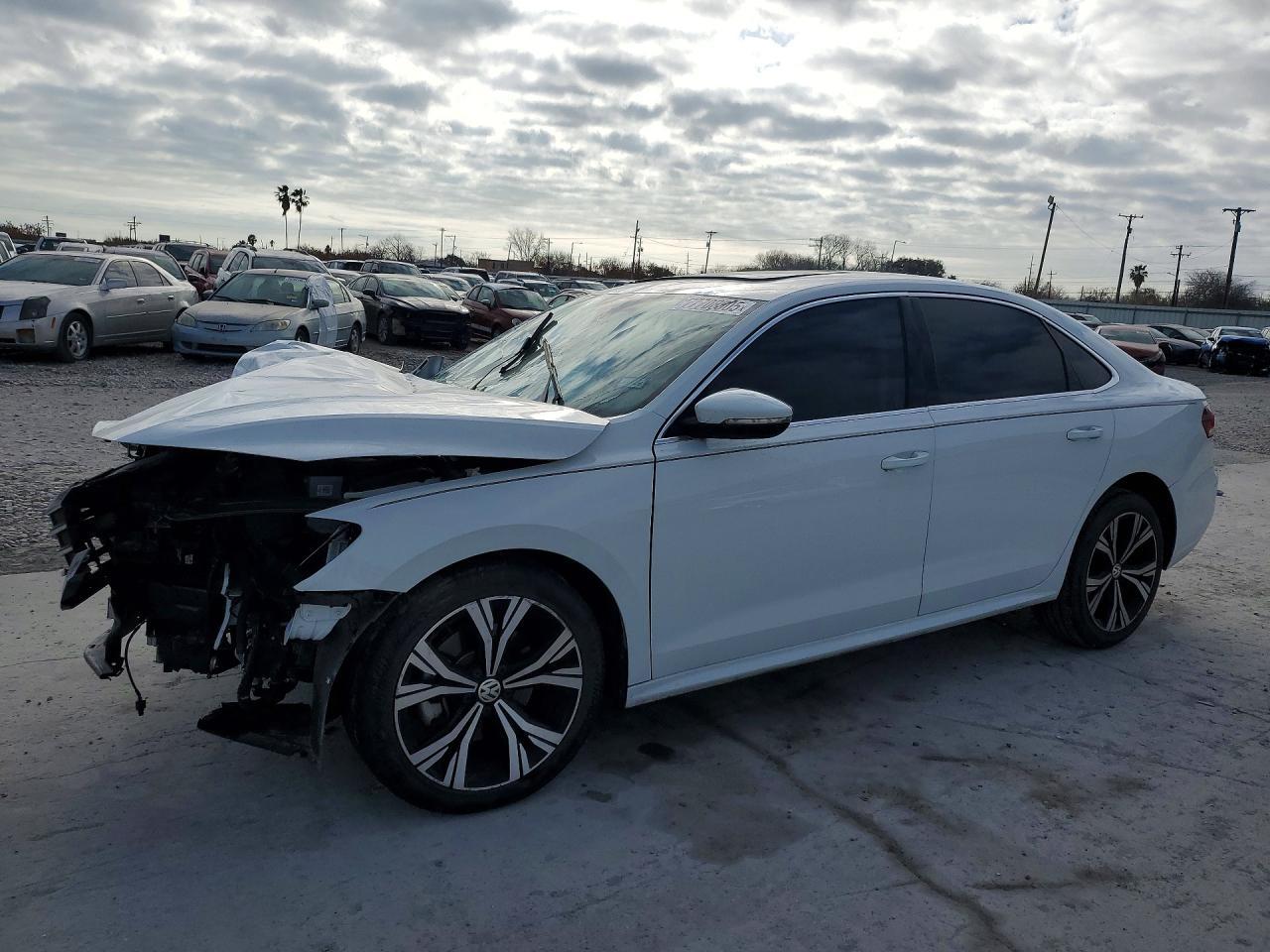 2021 Volkswagen Passat Se