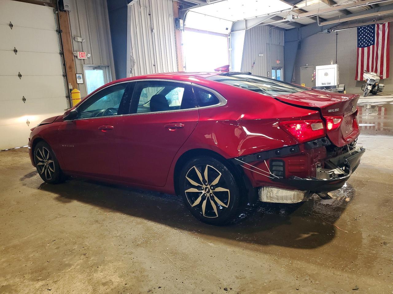 2018 Chevrolet Malibu - Фото 2