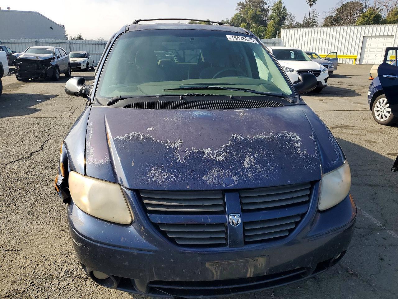 2006 Dodge Grand Caravan Sxt - Image 5