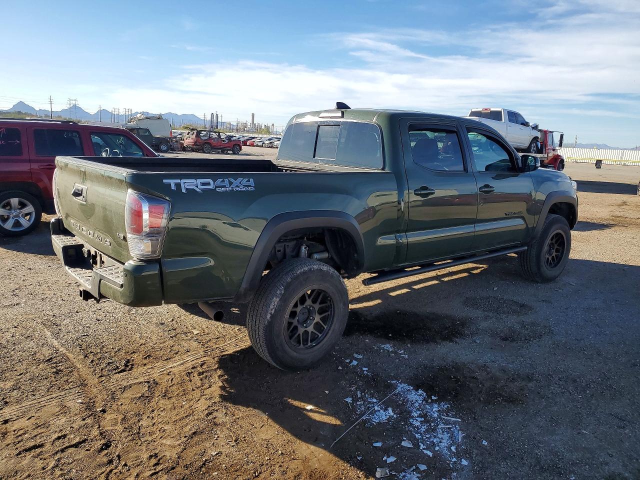 2021 Toyota Tacoma Double Cab - Фото 3