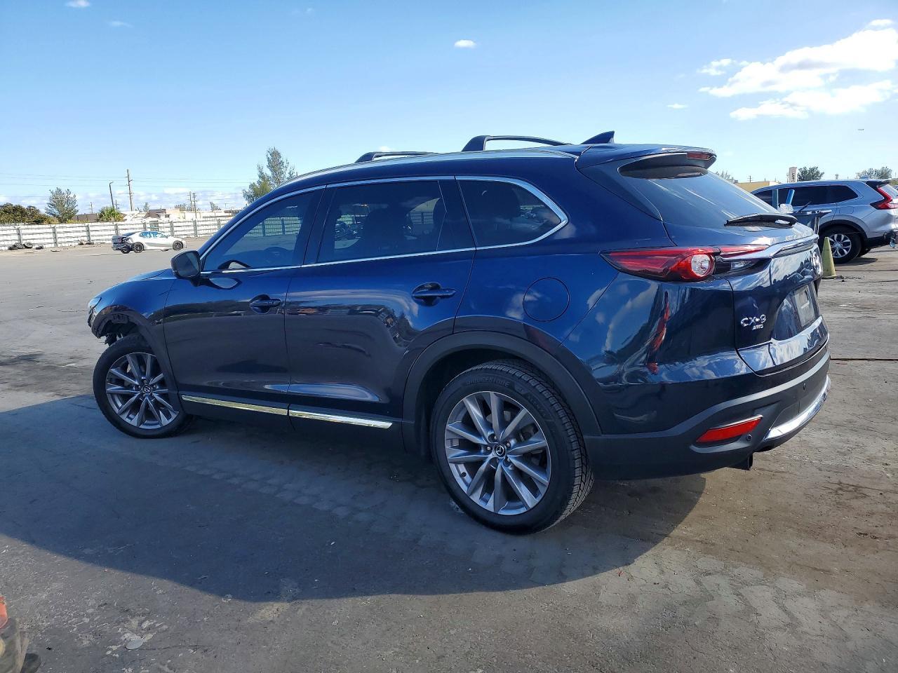 2022 Mazda Cx-9 Grand Touring - Image 2