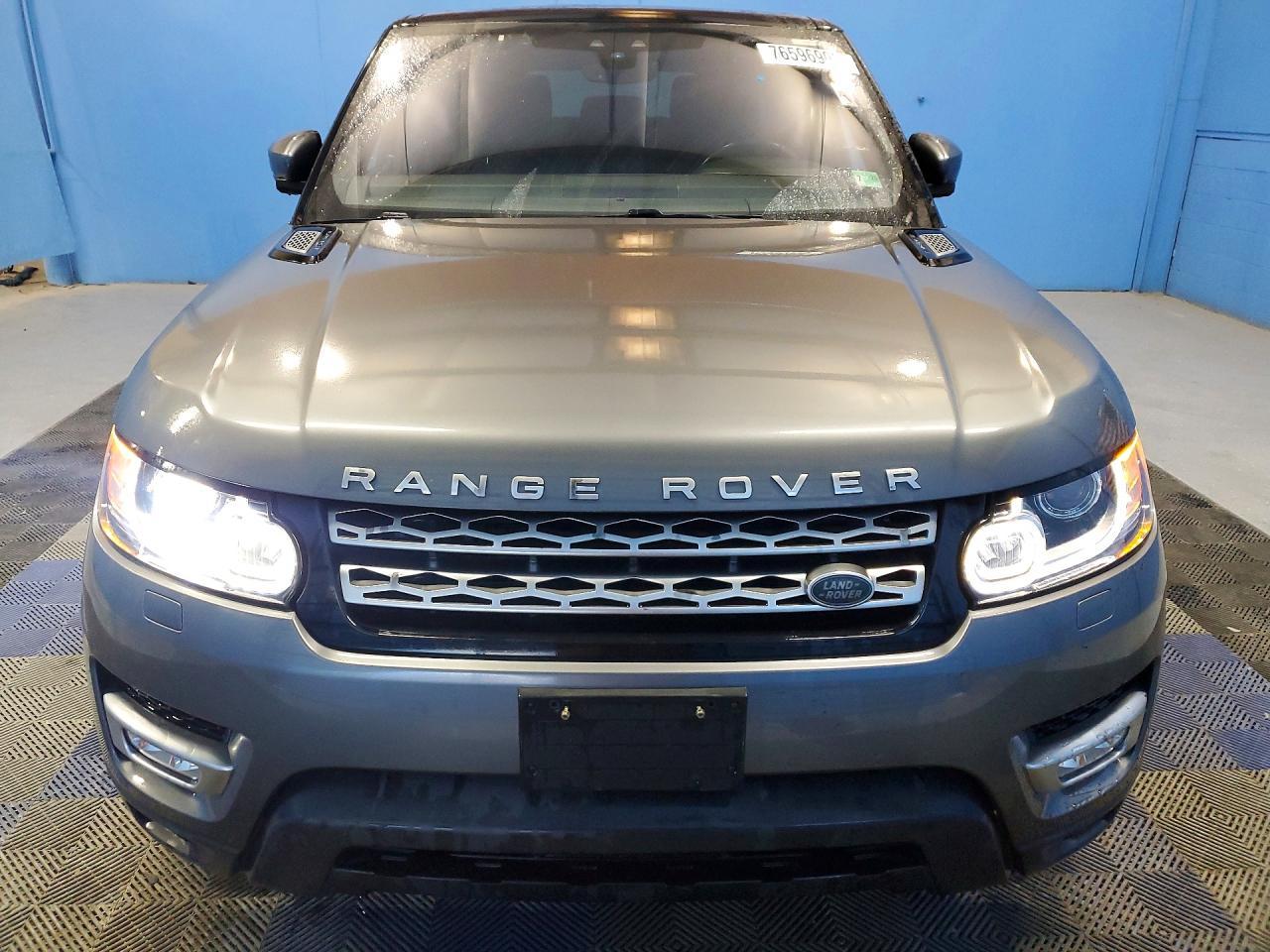 2017 Land Rover Range Rover Sport Hse - Image 5